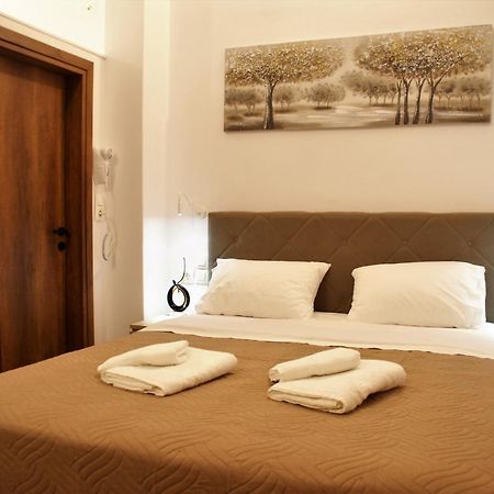 Evangelia'S Little House Rhodes City 外观 照片