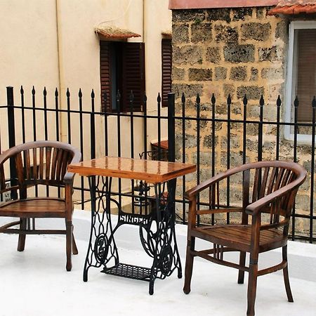 Evangelia'S Little House Rhodes City 外观 照片